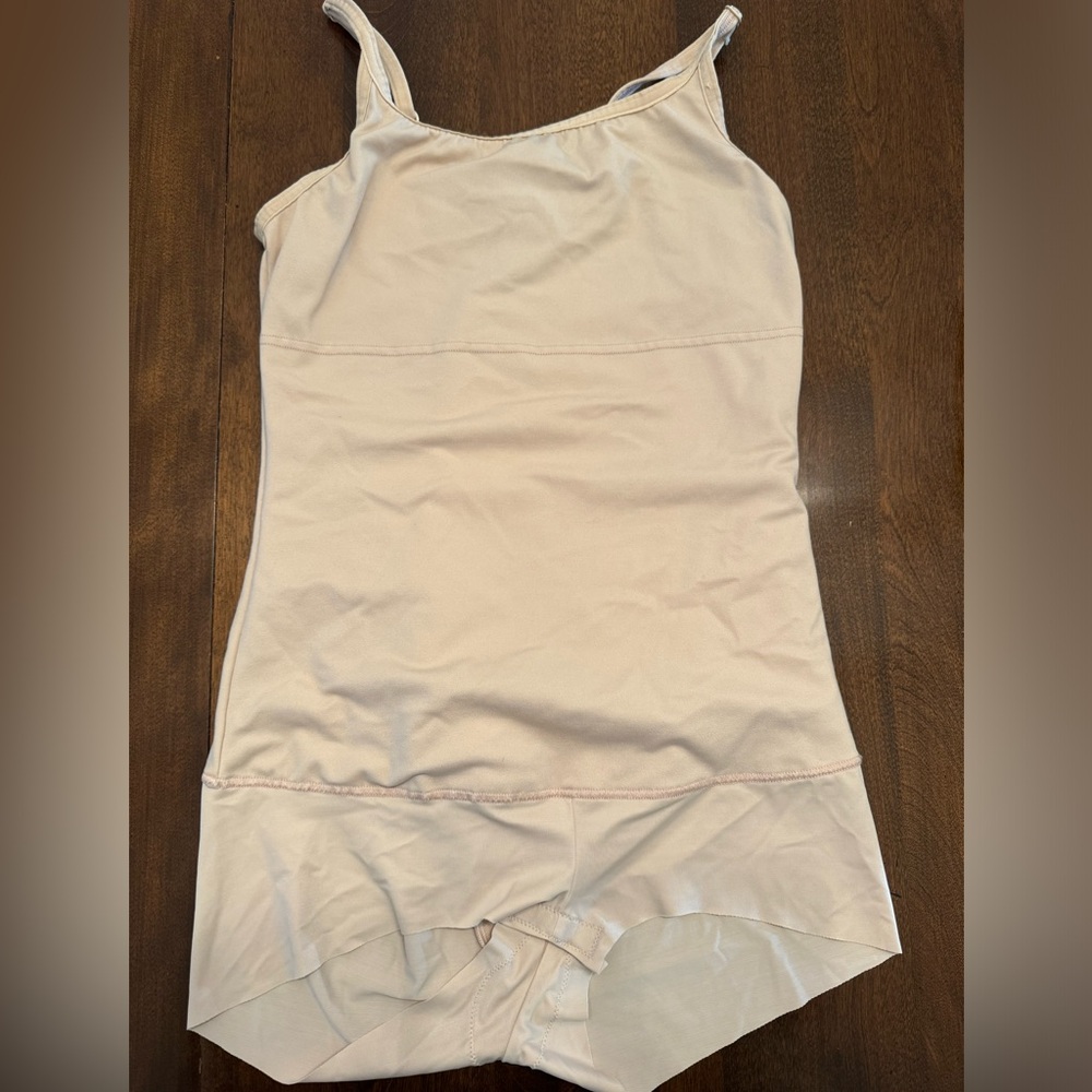 Size M Shapewear
